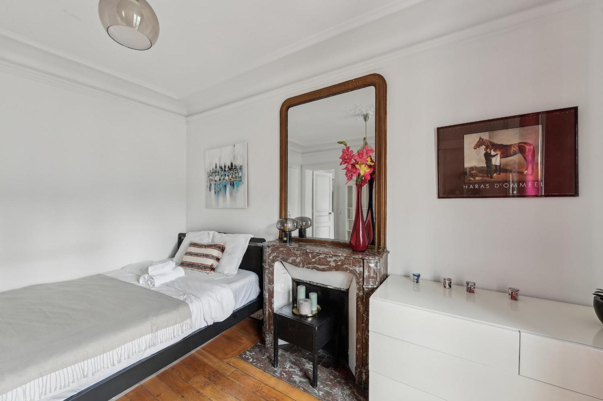 Quartier Montorgueil & Le Marais - 2Br - Cityapartmentstay Paris Luaran gambar